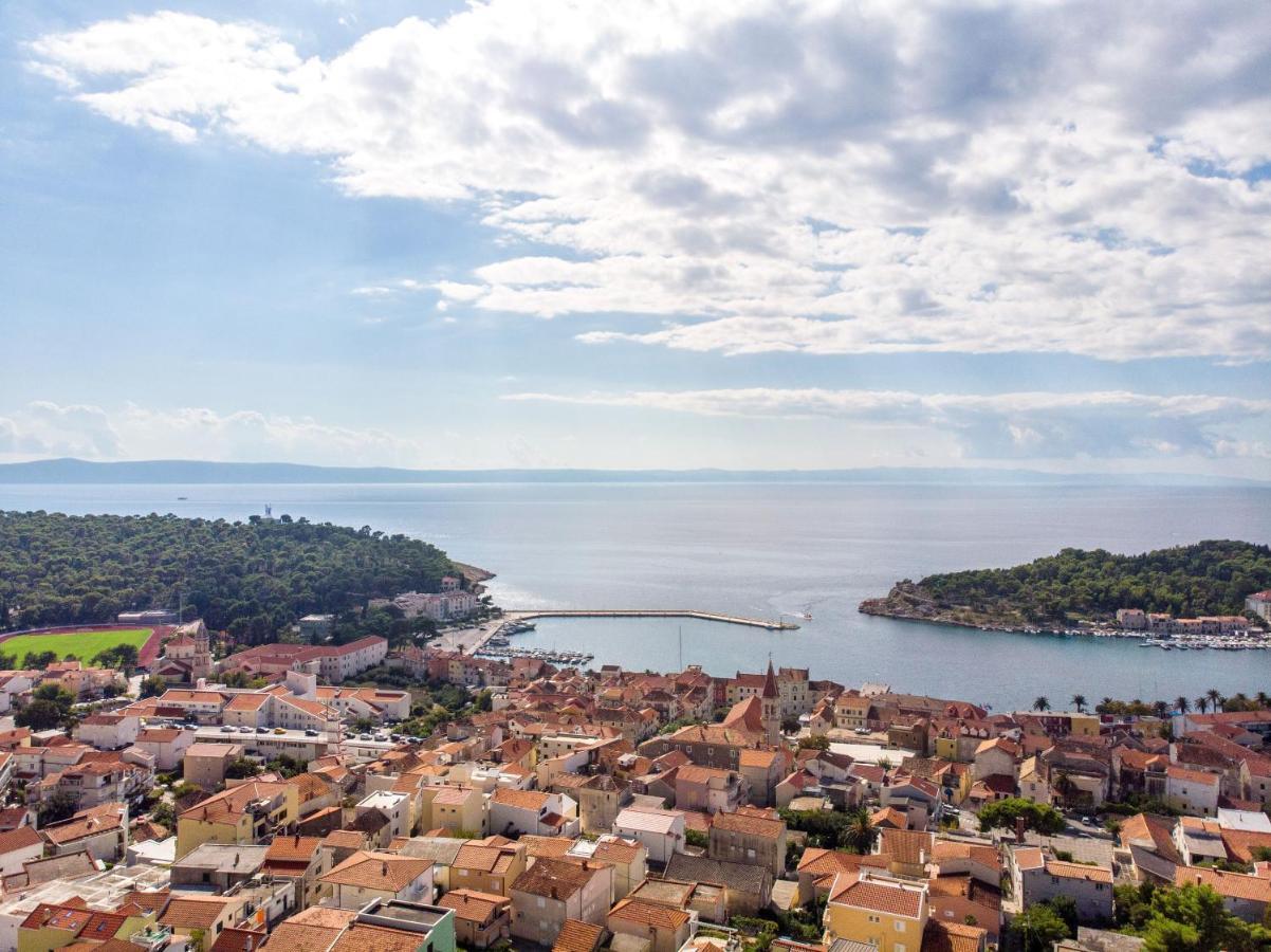 Apartments And Room Nevenka Makarska Exterior foto